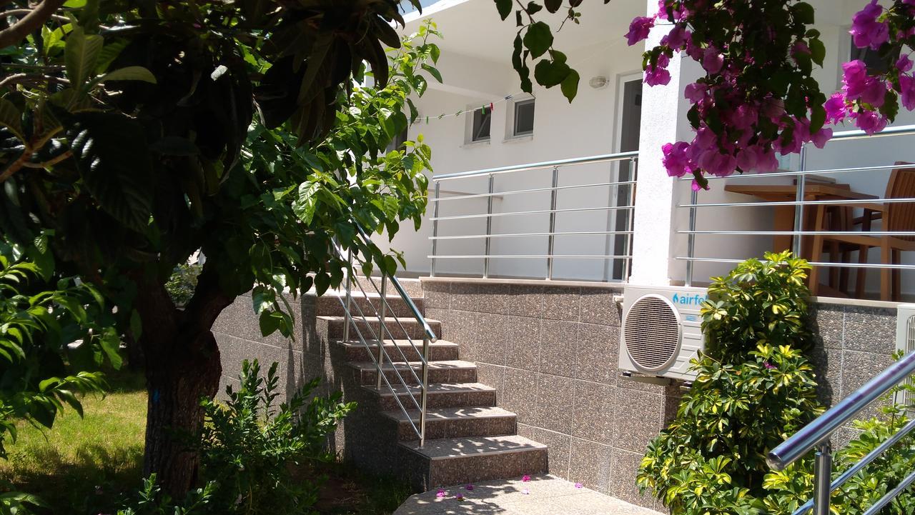 Akkum Gezer Motel Marmaris Dış mekan fotoğraf